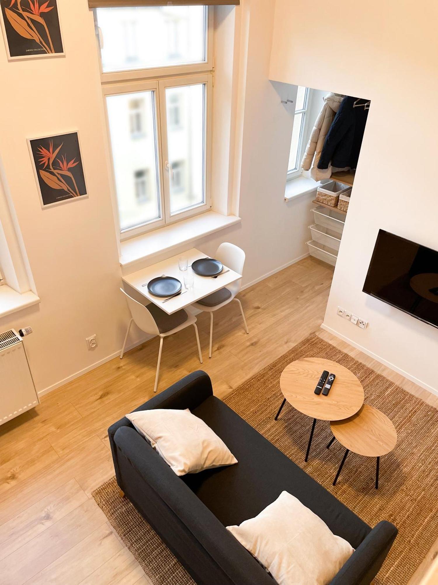 Loft Maniny By Urban Apartments Прага Екстериор снимка